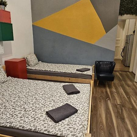 Cheerful And Cozy 2 Bedrooms 2 Bathrooms Apartment With Top Location Budapest Exteriör bild