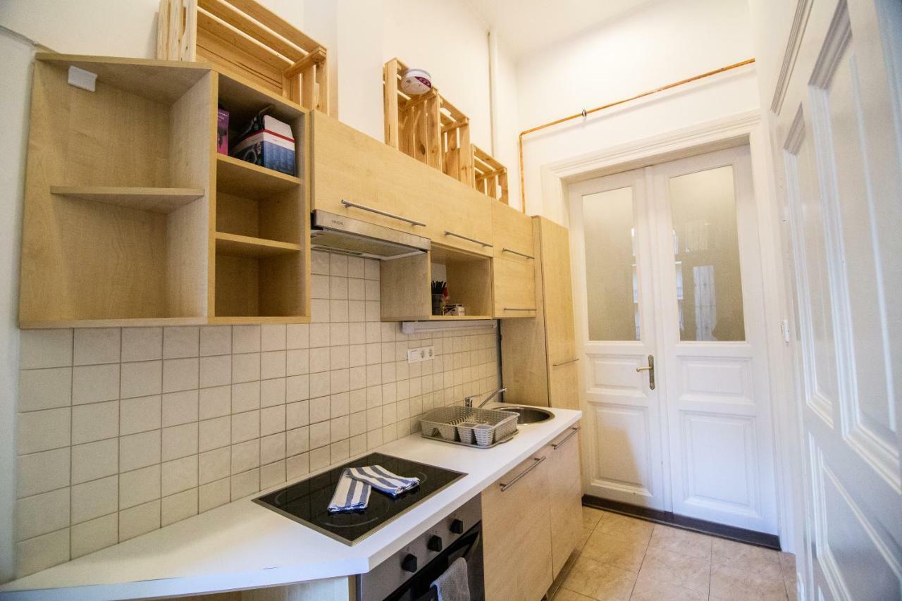 Cheerful And Cozy 2 Bedrooms 2 Bathrooms Apartment With Top Location Budapest Exteriör bild